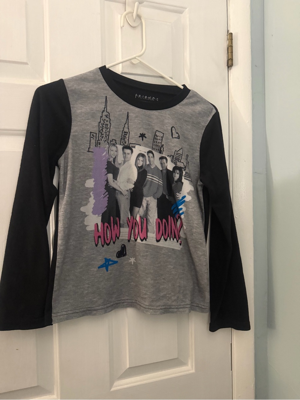 Friends Girls How You Doin Pajama Top XL 14/16 Long Sleeve TV Show